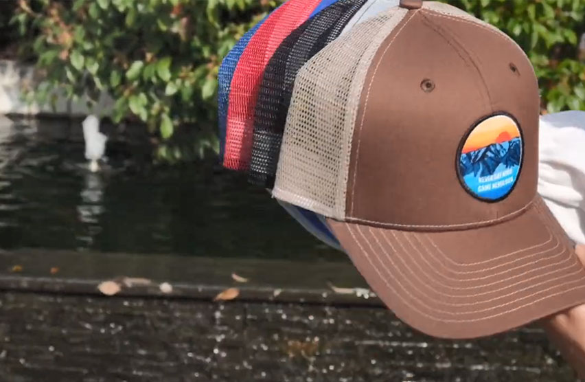 Logotipo bordado personalizado 6 painéis de malha para homens Gorras bonés de caminhoneiro